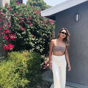 Meet your Posher, Thida